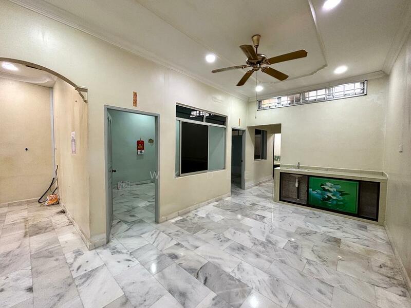 1-storey Terraced House for Sale in Taman Mutiara (Bekok) - WK Dee - Living Room - PropertyGuru.com.my