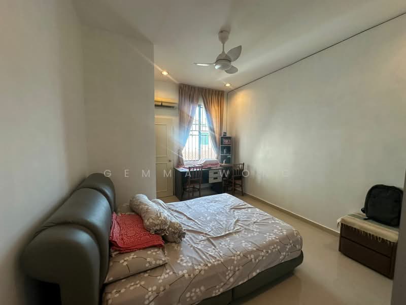 2-storey Terraced House for Sale in Taman Impian Emas (Skudai) - Gemma Wong - Bedroom - PropertyGuru.com.my