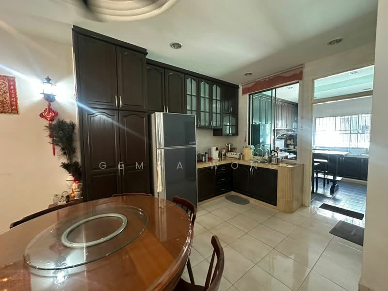 2-storey Terraced House for Sale in Taman Impian Emas (Skudai) - Gemma Wong - Kitchen - PropertyGuru.com.my