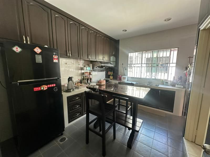 2-storey Terraced House for Sale in Taman Impian Emas (Skudai) - Gemma Wong - Kitchen - PropertyGuru.com.my