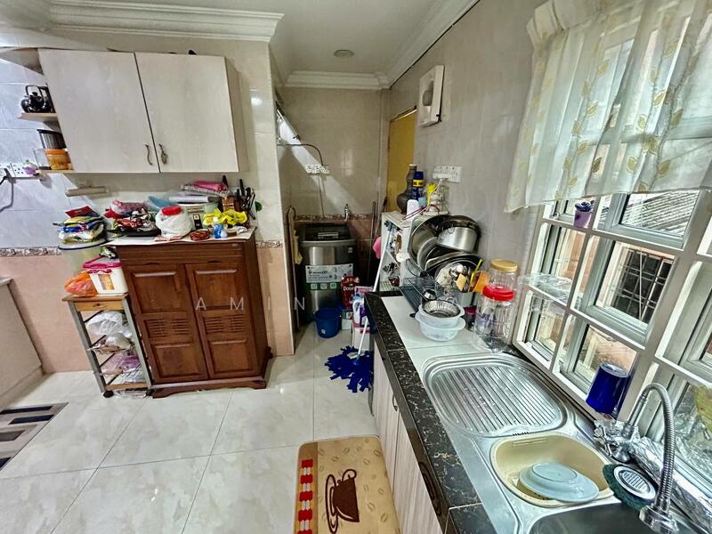Taman Sri Gombak untuk Untuk Dijual - RM 450,000, Feb 2026 - Kitchen - PropertyGuru.com.my