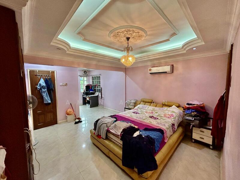 Taman Sri Gombak untuk Untuk Dijual - RM 450,000, Feb 2026 - Bedroom - PropertyGuru.com.my