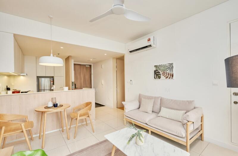 Mitsui Serviced Suites untuk Untuk Disewa - RM 3,899 /bulan, Apr 2026 - Living Room - PropertyGuru.com.my