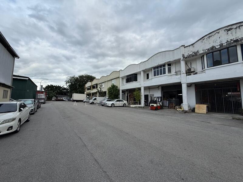 Tago Kepong Corner Factory, 1.5 Storey, 50x80, KIP, SD 5, Sri Edaran, Sri Ehsan untuk Untuk Dijual - RM 3,900,000, Feb 2026 - Exterior - PropertyGuru.com.my