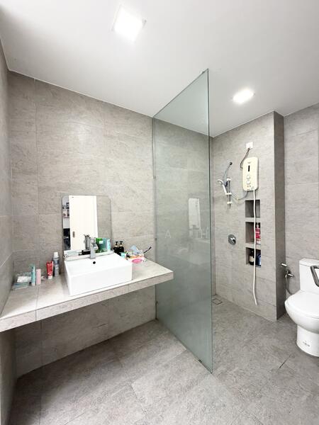 3-storey Terraced House for Sale in Taman Juara Jaya (Cheras) - Anna H - Bathroom - PropertyGuru.com.my