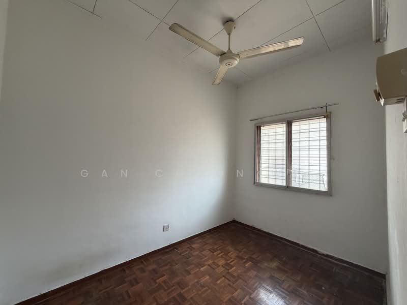 Rumah Teres 2 Tingkat untuk Dijual di Usj 11 (Subang Jaya) - Gan Choon Wei - PropertyGuru.com.my