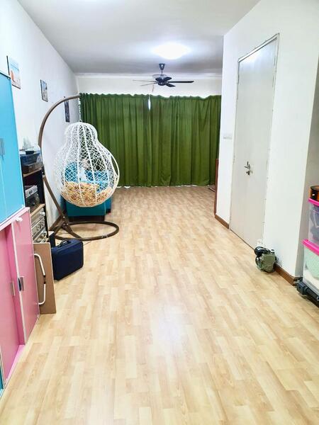 3-storey Terraced House for Sale in Rawang (Selangor) - Shazwan CH - Living Room - PropertyGuru.com.my