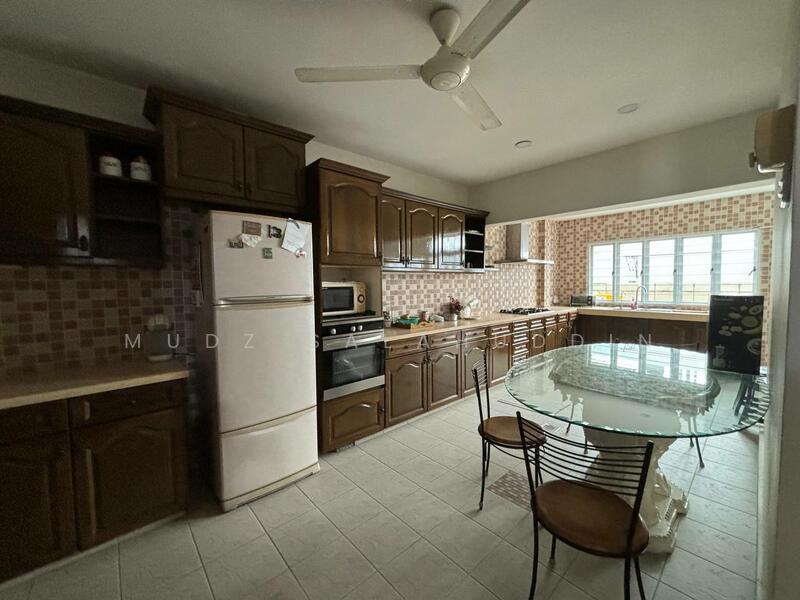 Bangsar Baru untuk Untuk Dijual - RM 2,200,000, Feb 2026 - Kitchen - PropertyGuru.com.my
