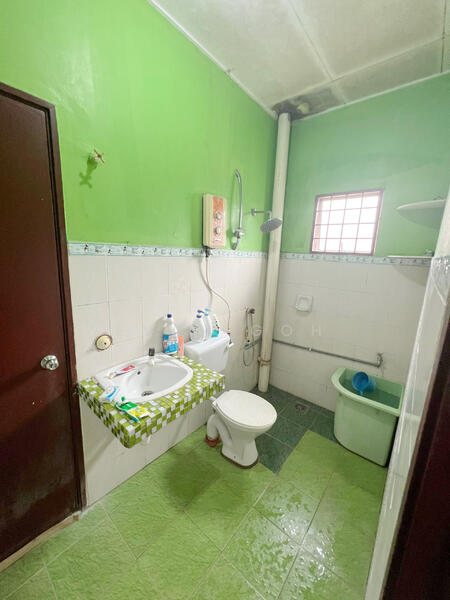 2-storey Terraced House for Sale in Saujana Puchong (Puchong) - Evan Goh - Bathroom - PropertyGuru.com.my