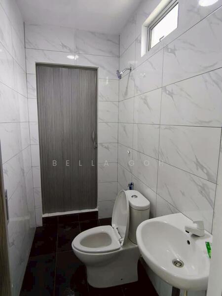 1-storey Terraced House for Sale in Taman Mewah (Kulai) - Bella Goh - Bathroom - PropertyGuru.com.my