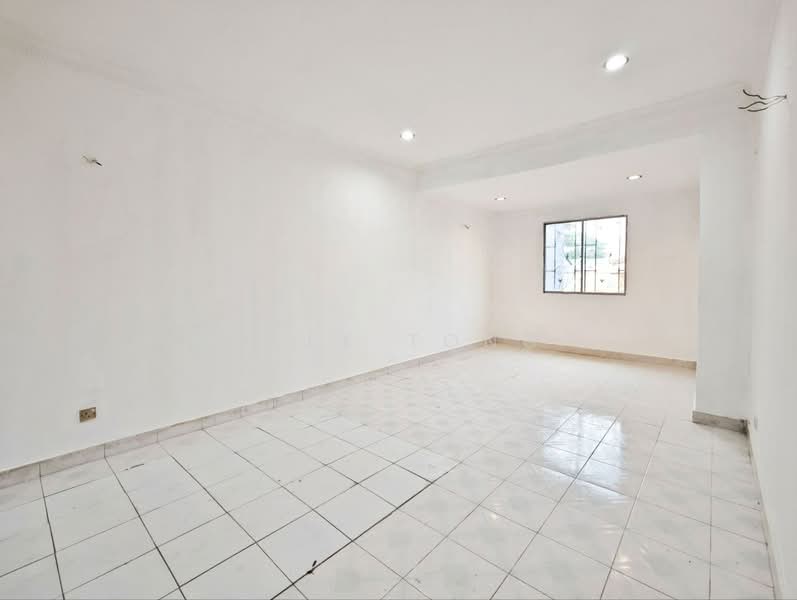 1-storey Terraced House for Sale in Taman Alam Megah (Shah Alam) - Alex Tong - Interior - PropertyGuru.com.my