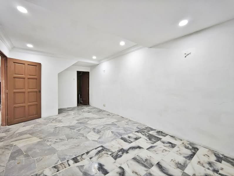 1-storey Terraced House for Sale in Taman Alam Megah (Shah Alam) - Alex Tong - Interior - PropertyGuru.com.my