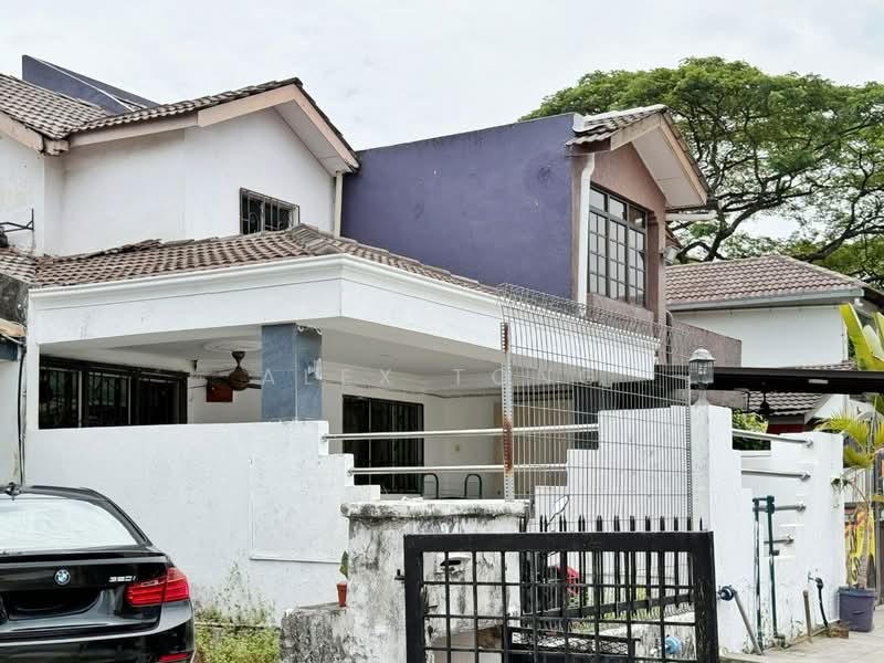 1-storey Terraced House for Sale in Taman Alam Megah (Shah Alam) - Alex Tong - Exterior - PropertyGuru.com.my