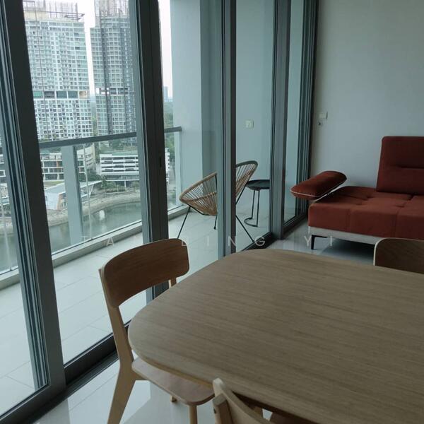 Servis Apartment untuk Dijual di Southern Marina Residences - Tan Bing Yi - Living Room - PropertyGuru.com.my