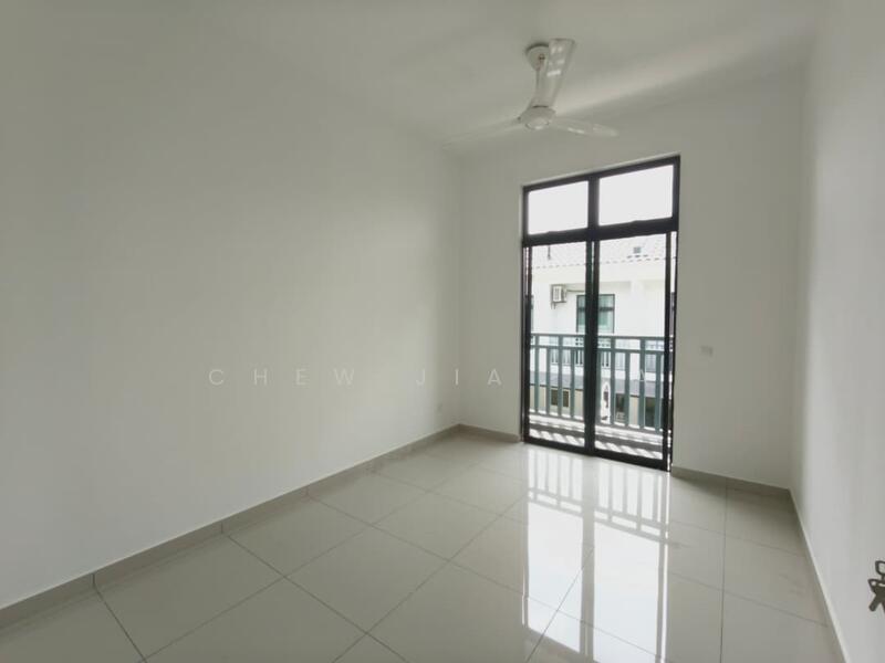 Eco Tropics untuk Untuk Dijual - RM 620,000, Mac 2026 - Balcony - PropertyGuru.com.my