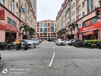 For Rent - Diamond Square