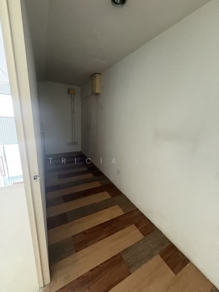 Galeria Hartamas untuk Untuk Disewa - RM 12,000 /bulan, Mac 2026 - Store Room at Mezzanine Floor - PropertyGuru.com.my
