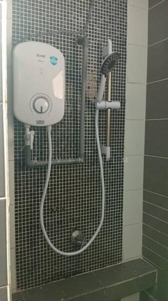 2-storey Terraced House for Rent in Klang (Selangor) - Alvin Lim - Bathroom - PropertyGuru.com.my