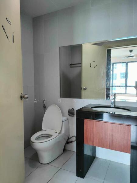 Apartment for Sale at Impiana - Tan Bing Yi - Bathroom - PropertyGuru.com.my