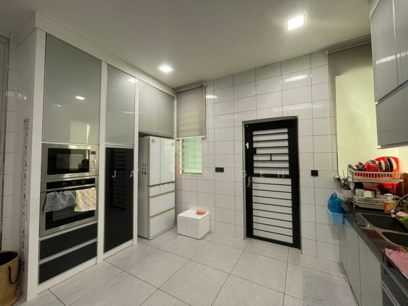 Taman Savori untuk Untuk Dijual - RM 730,000, Mac 2026 - Kitchen - PropertyGuru.com.my