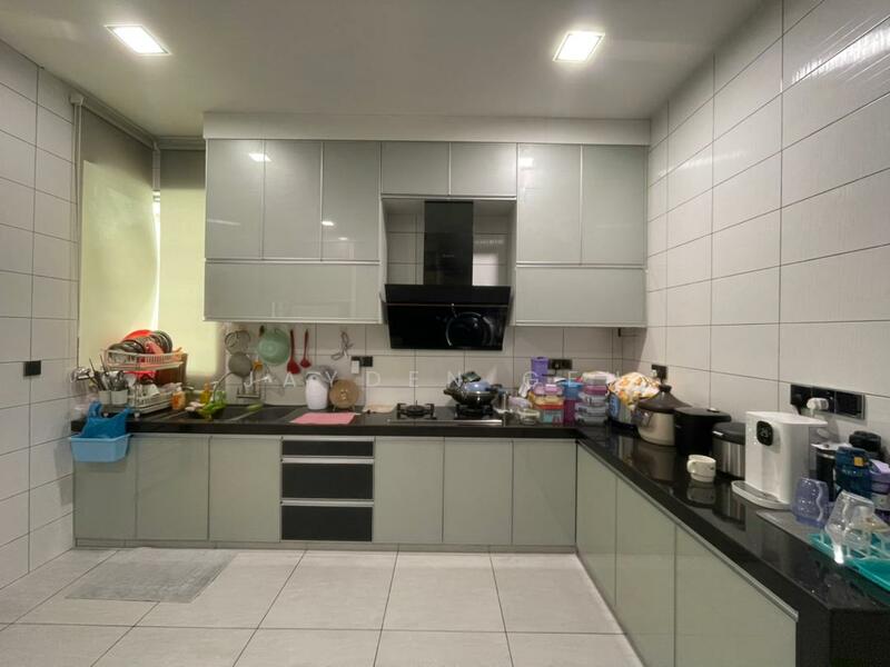 Taman Savori untuk Untuk Dijual - RM 730,000, Mac 2026 - Kitchen - PropertyGuru.com.my