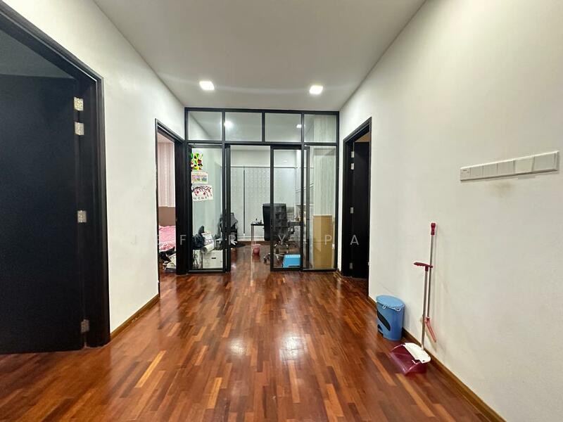 Twin Palms @ Sungai Long untuk Untuk Dijual - RM 1,850,000, Apr 2026 - Corridor - PropertyGuru.com.my