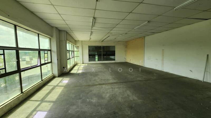 Factory for Rent in Taman Desa Cemerlang (Ulu Tiram) - Alex Looi - Interior - PropertyGuru.com.my