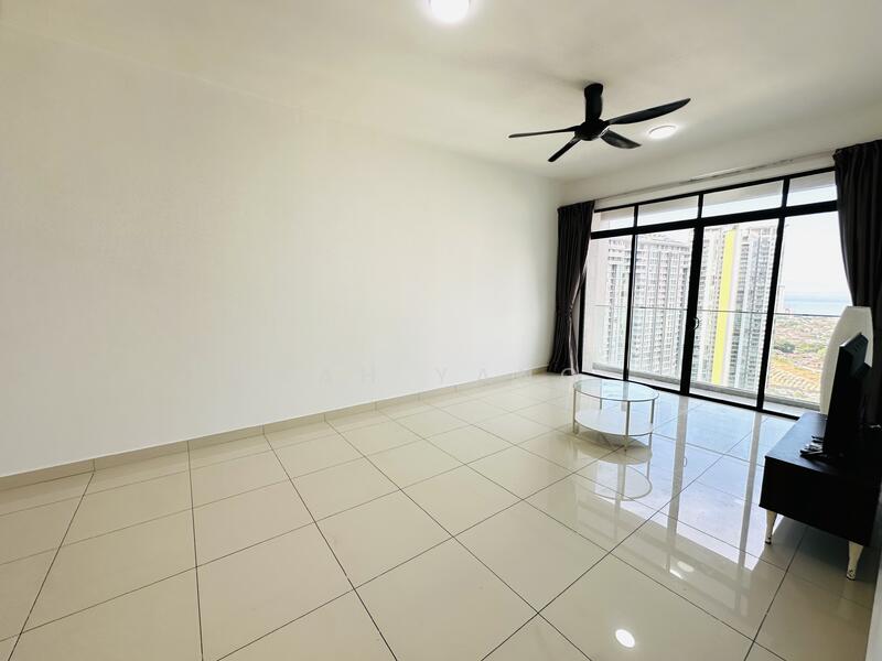 Mont Residence untuk Untuk Disewa - RM 2,300 /bulan, Mac 2026 - Living Room - PropertyGuru.com.my