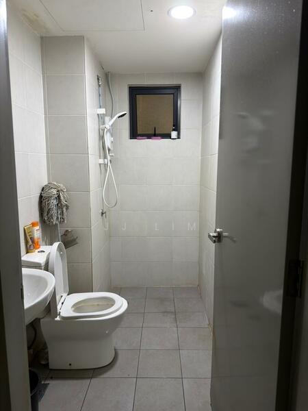 M Centura untuk Untuk Disewa - RM 1,799 /bulan, Mac 2026 - Bathroom - PropertyGuru.com.my