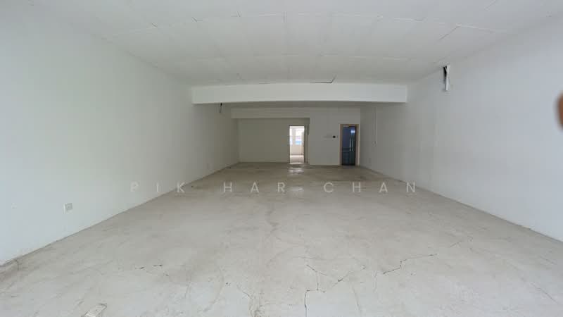 Kedai untuk Disewa di Taman Desa (Kuala Lumpur) - Pik Har Chan - Interior - PropertyGuru.com.my