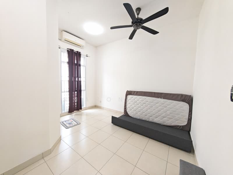 Aspira LakeHomes untuk Untuk Dijual - RM 850,000, Apr 2026 - Living Room - PropertyGuru.com.my