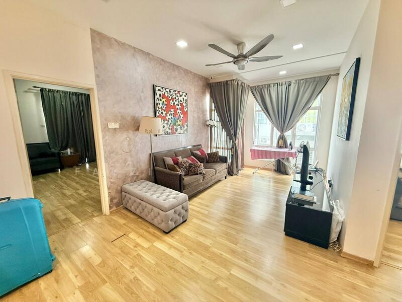 Semi-Detached House for Sale in Greenhill Residence (Shah Alam) - Fauzi Abdullah - Living Room - PropertyGuru.com.my