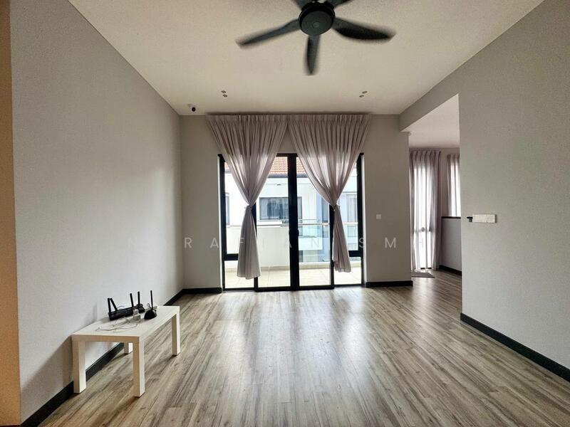 Bungalow for Sale in Shah Alam (Selangor) - Norafian SMH - Living Room - PropertyGuru.com.my