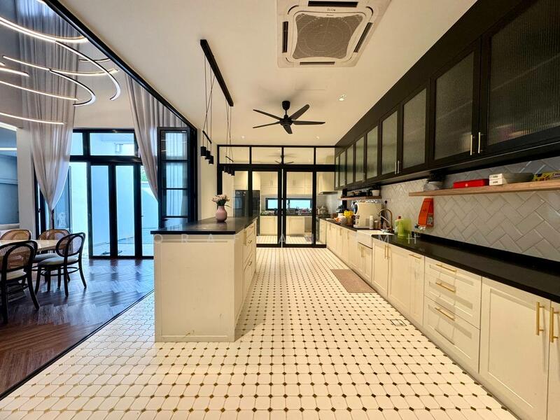 Bungalow for Sale in Shah Alam (Selangor) - Norafian SMH - Kitchen - PropertyGuru.com.my