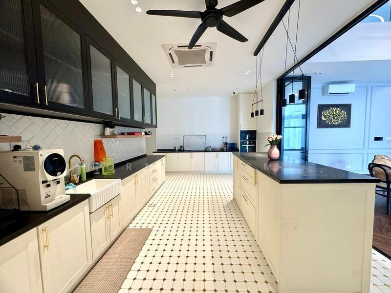 Bungalow for Sale in Shah Alam (Selangor) - Norafian SMH - Kitchen - PropertyGuru.com.my