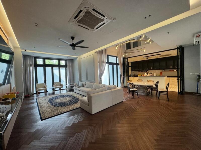 Bungalow for Sale in Shah Alam (Selangor) - Norafian SMH - Living Room - PropertyGuru.com.my