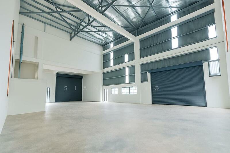2 Adjoining Unit Palmera Industrial Park SemiD Light Industry For Rent untuk Untuk Disewa - RM 13,000 /bulan, Feb 2026 - Interior - PropertyGuru.com.my