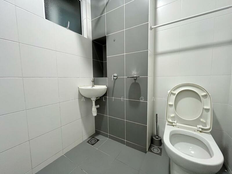 2-storey Terraced House for Rent in Kota Bayuemas (Klang) - Charlie Gan - Bathroom - PropertyGuru.com.my