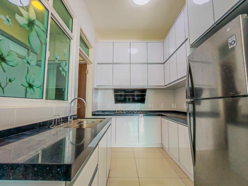 Condominium for Sale at Reflections Condominium - Ang Lee Theng - Kitchen - PropertyGuru.com.my