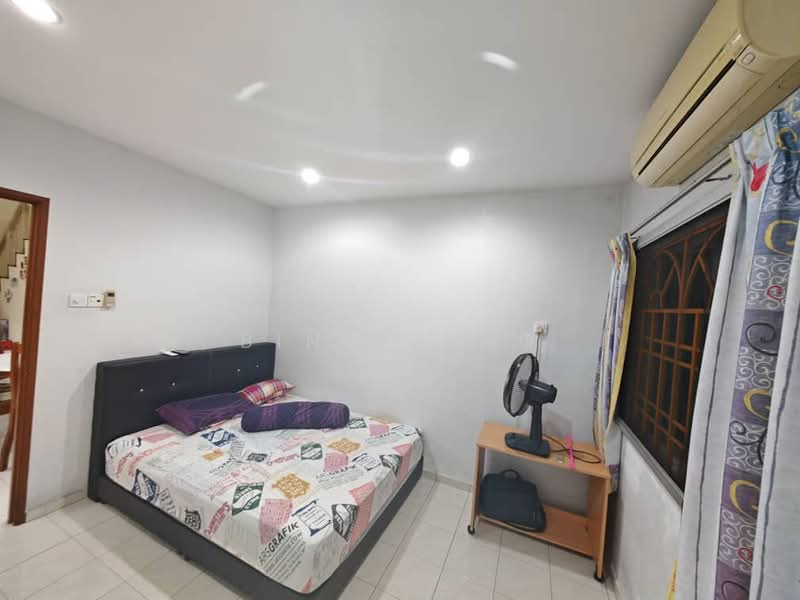 2-storey Terraced House for Sale in Setia Alam (Selangor) - Bing Bing - Bedroom - PropertyGuru.com.my