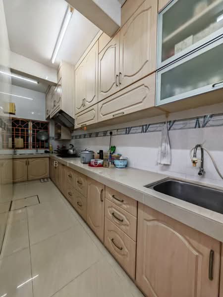 2-storey Terraced House for Sale in Setia Alam (Selangor) - Bing Bing - Kitchen - PropertyGuru.com.my