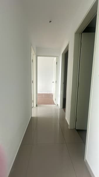 168 Park Residensi Selayang untuk Untuk Dijual - RM 410,000, Mac 2026 - Corridor - PropertyGuru.com.my