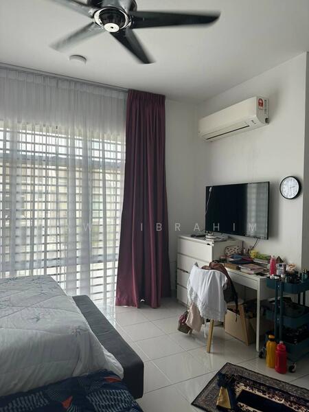 2-storey Terraced House for Sale in Seremban 2 (Negeri Sembilan) - Hawa Ibrahim - Bedroom - PropertyGuru.com.my