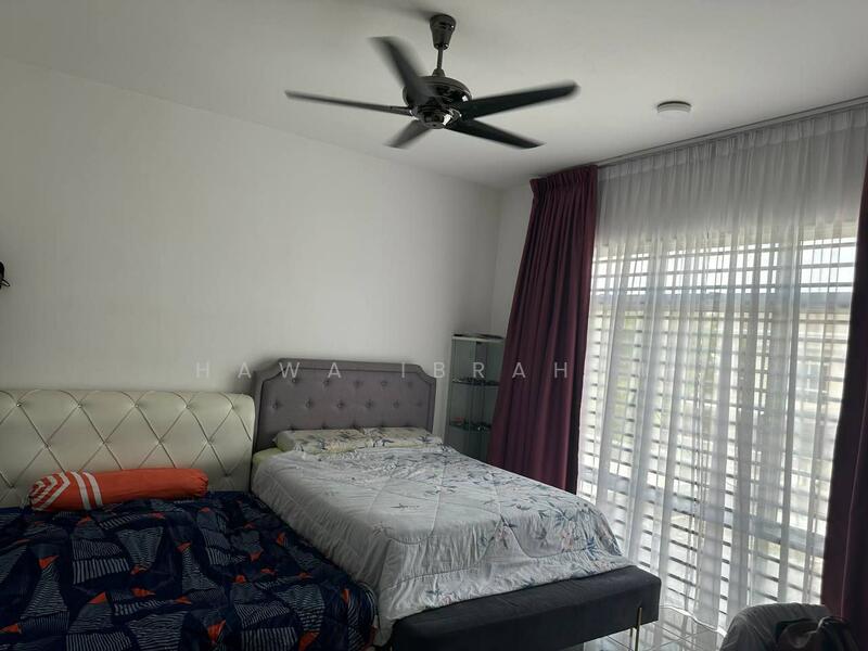 2-storey Terraced House for Sale in Seremban 2 (Negeri Sembilan) - Hawa Ibrahim - Bedroom - PropertyGuru.com.my