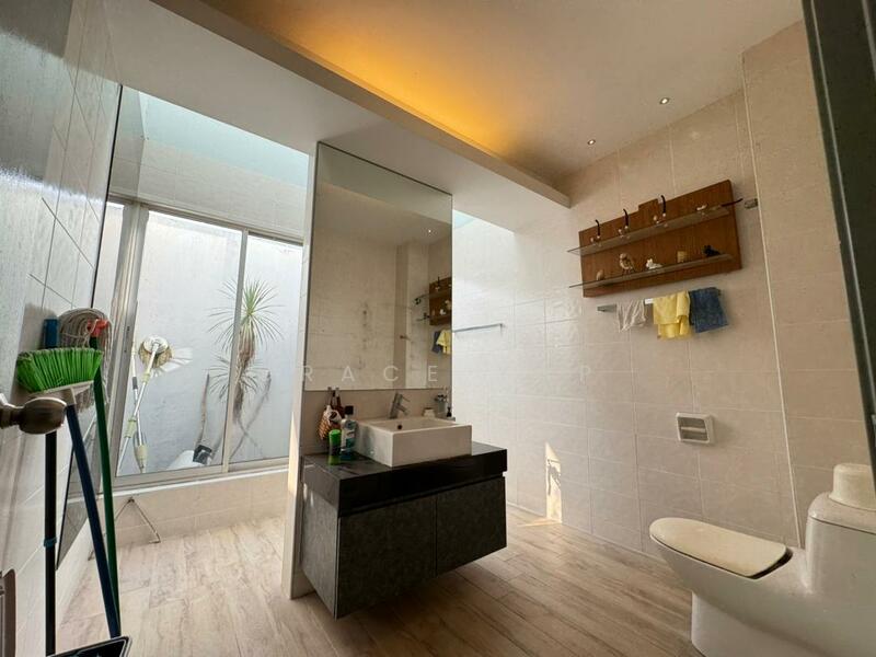 Anggun 2 Residence untuk Untuk Dijual - RM 1,280,000, Mac 2026 - Bathroom - PropertyGuru.com.my