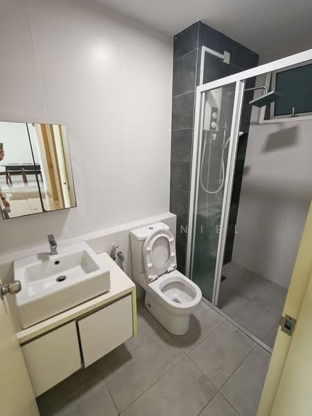 Service Residence for Rent at Impiria Residensi Bukit Tinggi Klang - Kho Daniel - Bathroom - PropertyGuru.com.my