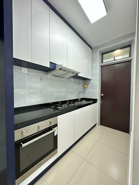 Condominium for Sale at KSL Residence 2 @ Kangkar Tebrau - Steve Tah - Kitchen - PropertyGuru.com.my