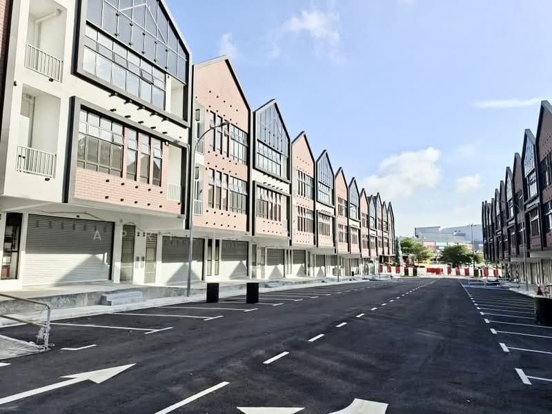 Shop for Rent in Taman Sutera Utama (Skudai) - APRILIA CHAYADI - Exterior - PropertyGuru.com.my