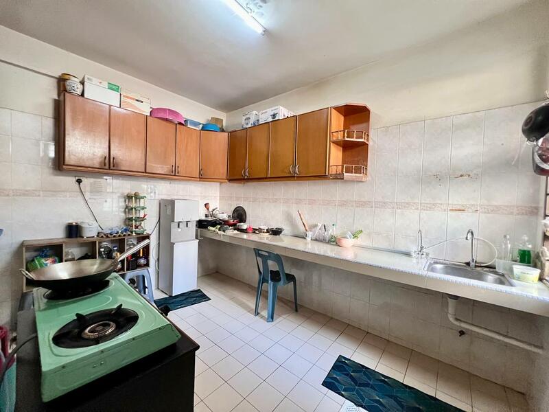 2-storey Terraced House for Sale in Shah Alam (Selangor) - Ali Idris - Kitchen - PropertyGuru.com.my