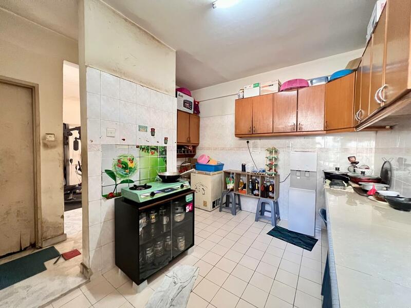 2-storey Terraced House for Sale in Shah Alam (Selangor) - Ali Idris - Kitchen - PropertyGuru.com.my